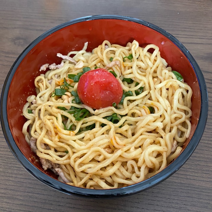 マルちゃん正麺醤油味で作る冷やし汁なし麺♪